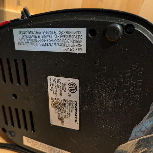 Black Coffee Maker with Cups - Picture 5 of 7